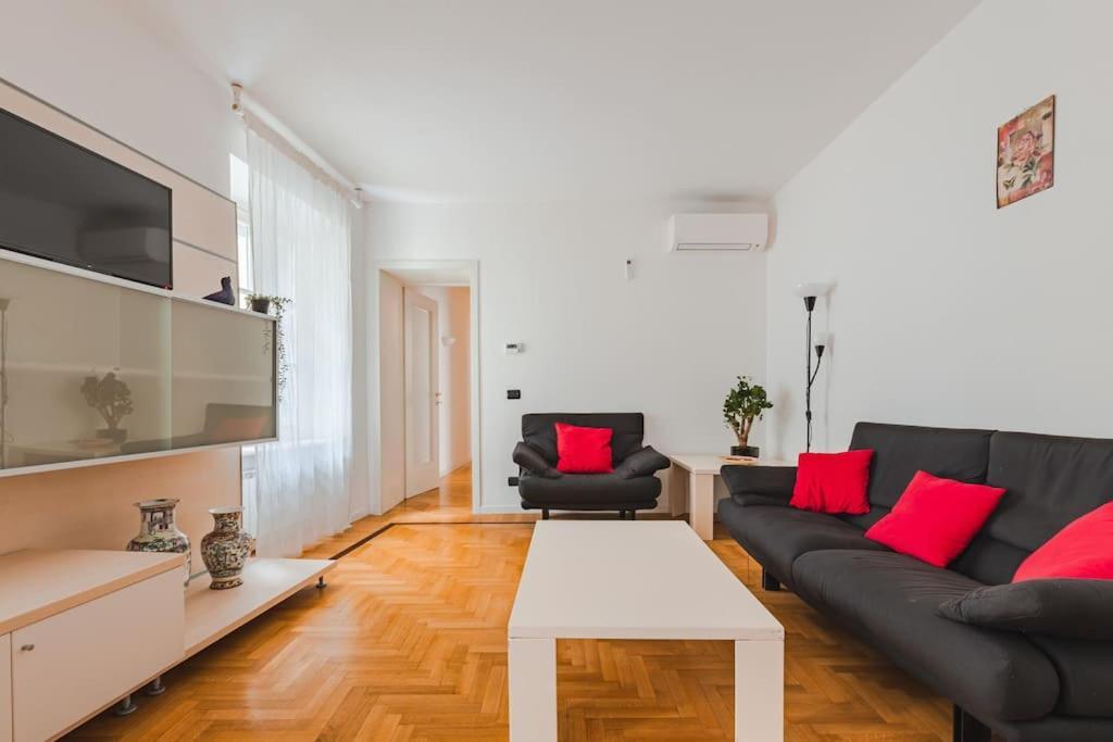 Piazza Unita Central Apartment Trieste Extérieur photo